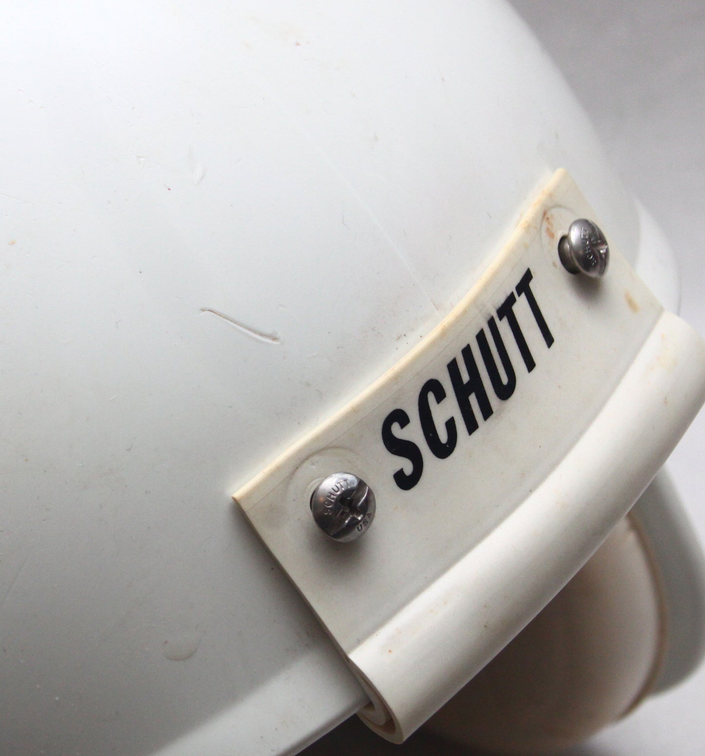 Pre-owned Schutt Pro Air II Large Football Helmet - White